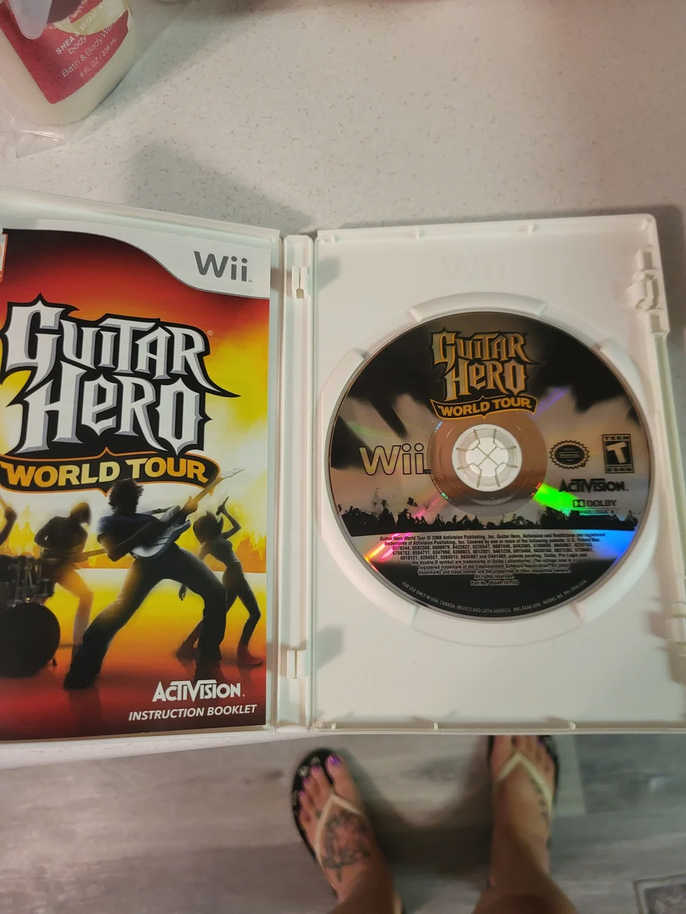 Guitar Hero: World Tour for Wii - Red/Orange Cover